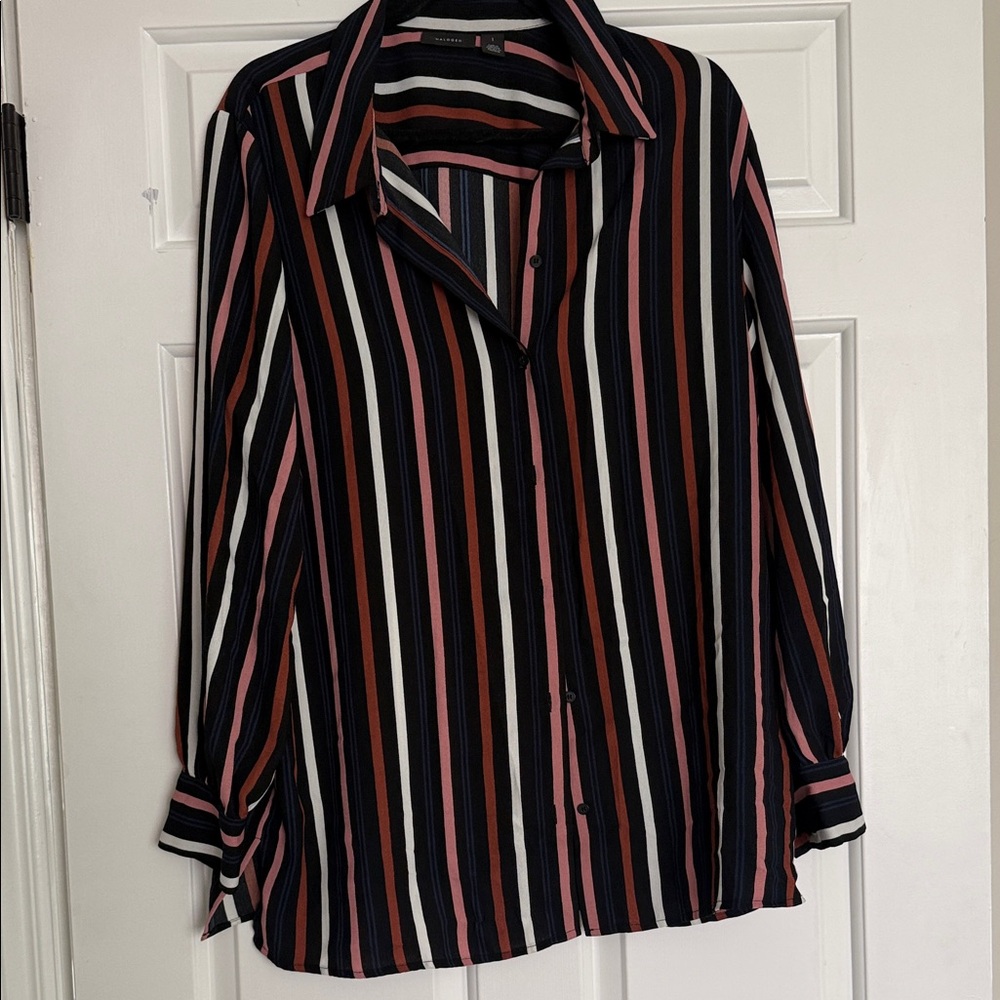 Like New - size L - Striped Women's Button-Up Shirt
